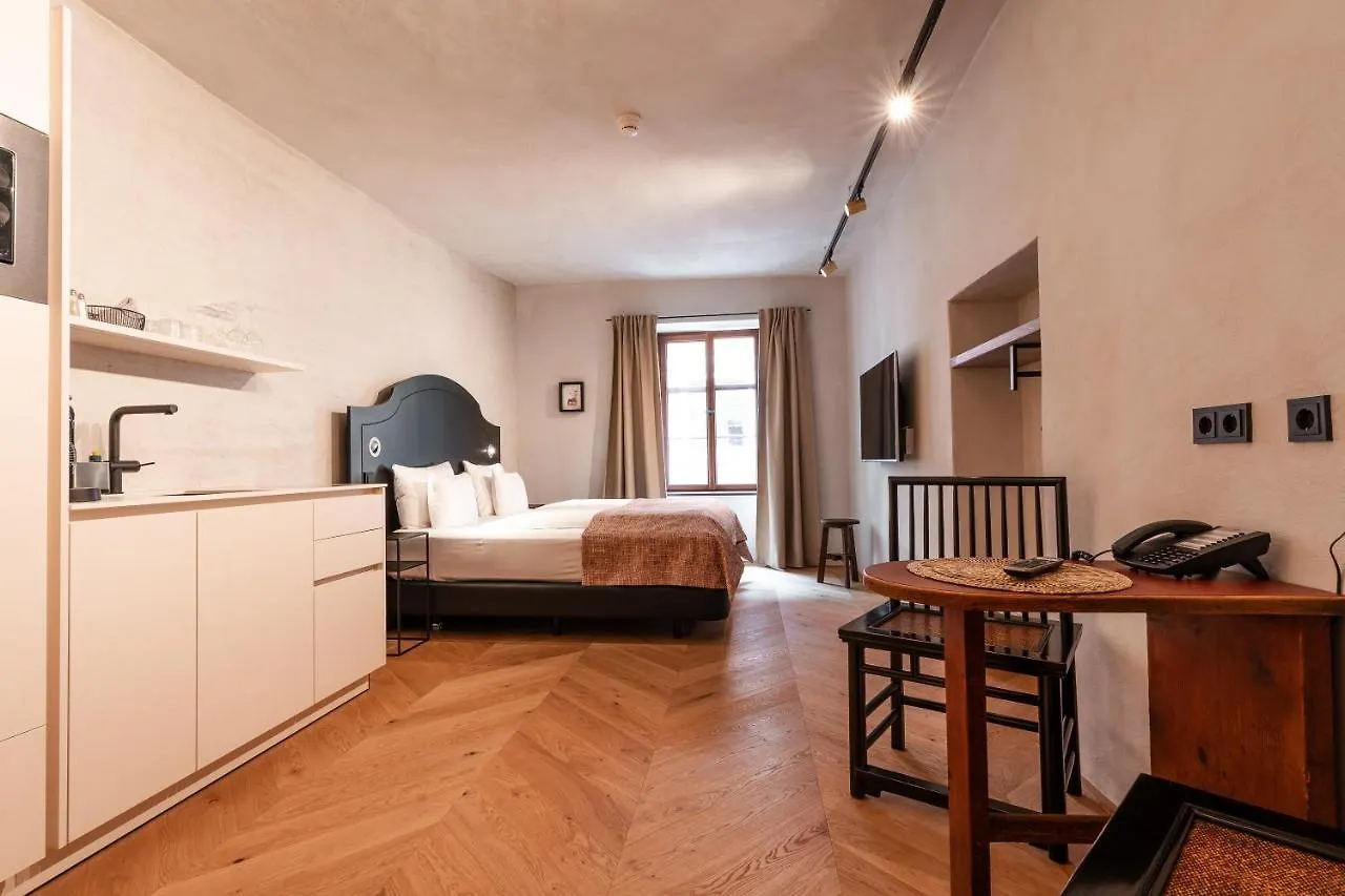H5 Grauer Baer Studios & More Innsbruck Lägenhetshotell