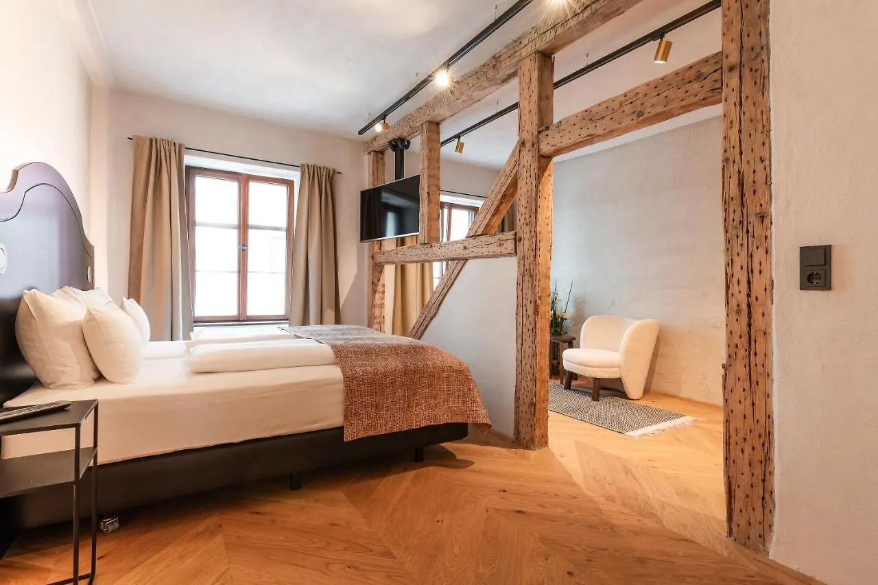 H5 Grauer Baer Studios & More Innsbruck
